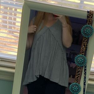 Heather gray tank top